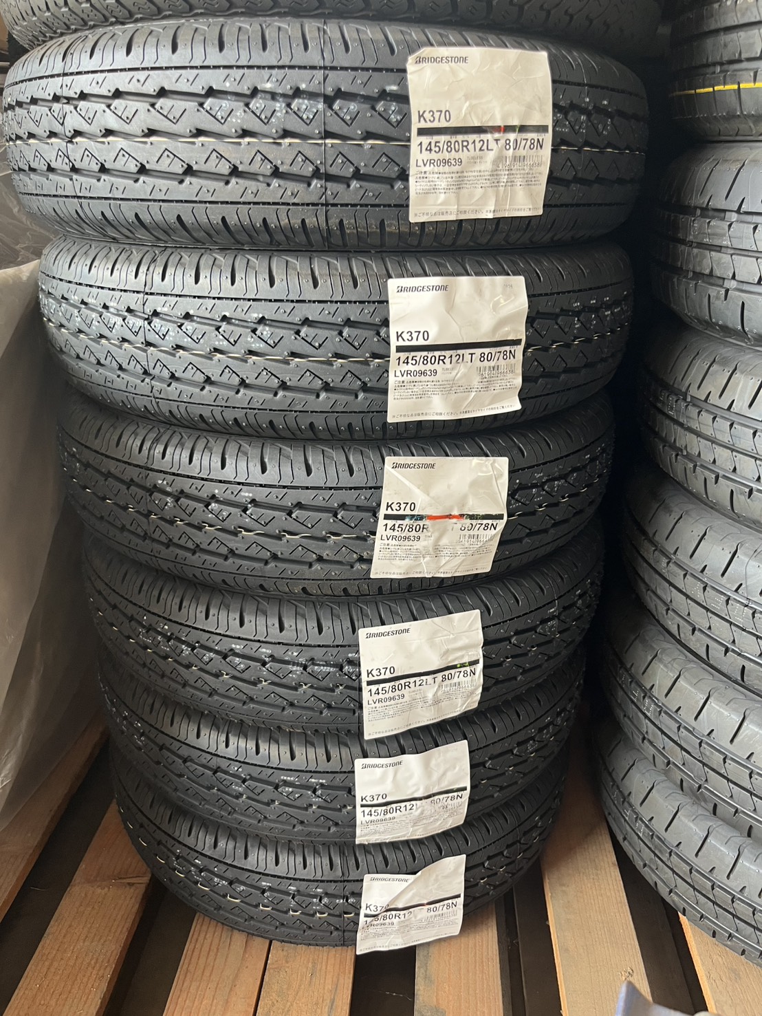 タイヤショップTS161が販売しているBRIDGESTONE ブリヂストンの新品タイヤK370(145/80R12LT)